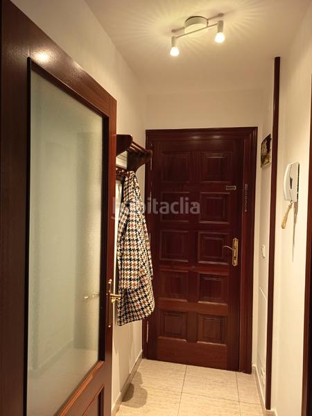 Foto 078ace7e-9857-4f51-8283-ff78c2c6b9a7. Location rez-de-chaussée avec chauffage parking dans Piélagos