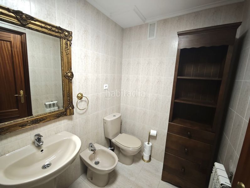 Foto 9ef1fe6a-0572-4f2c-972c-9346c9ea3928. Rent flat with heating parking in Valdenoja Santander