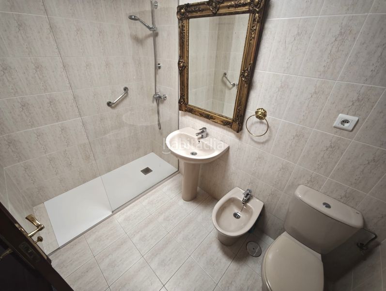 Foto abcb2eaf-0dd8-4b11-93d7-c4141cdd9c40. Rent flat with heating parking in Valdenoja Santander