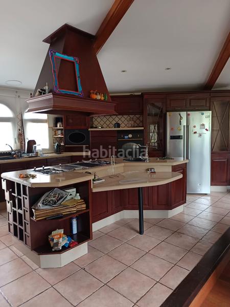 Foto f367dda5-42b3-4dd7-9b13-7e1379c7c28c. Chalet with fireplace parking pool in Araya Candelaria
