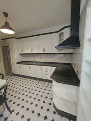 Appartement à Calle coslada 2. Piso en venta, amplio, exterior
