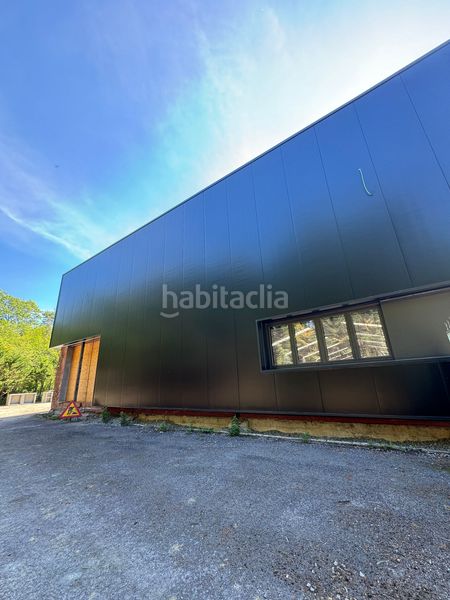 Foto 49d07786-2573-4e6e-b2b1-365915630d84. Fabrikhalle in astola auzoa 19 in Abadiño