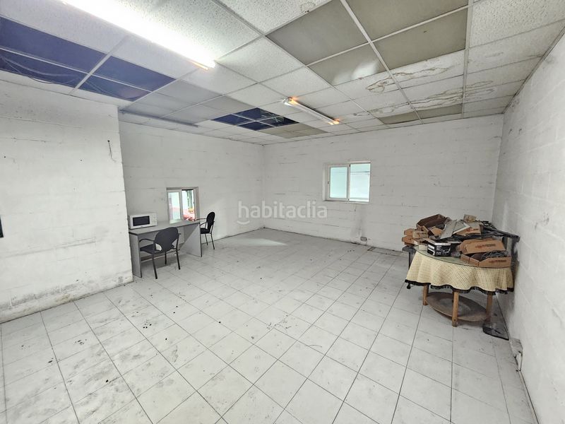 Foto f1292255-e944-47fb-b12a-9d8a0ec9d4f4. Industrial building in betsaide kalea 11 in Elorrio