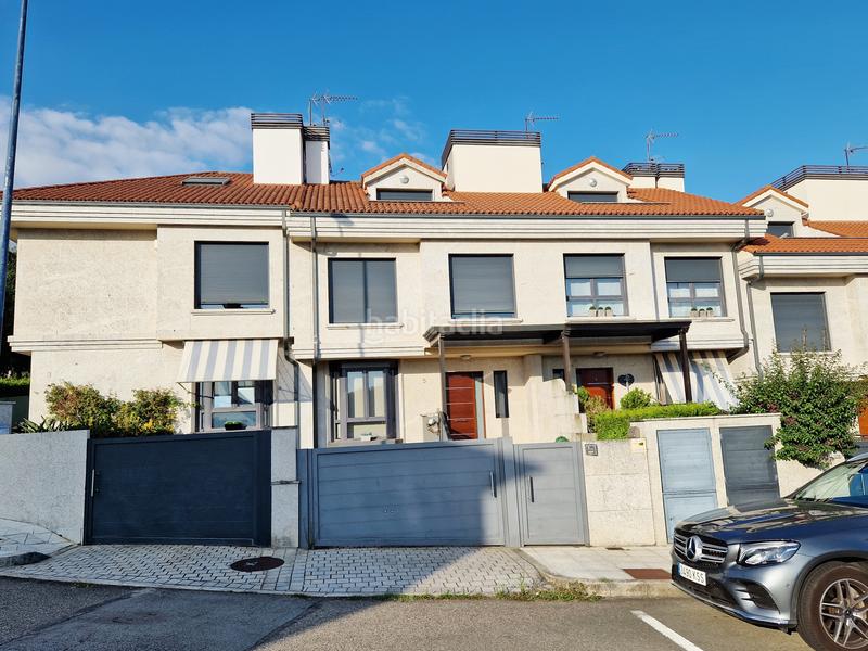 Foto af30bdb3-67ec-45d0-b2a4-1b17bcdefb0b. Chalet avec chauffage parking dans Sardoma - Castrelos Vigo