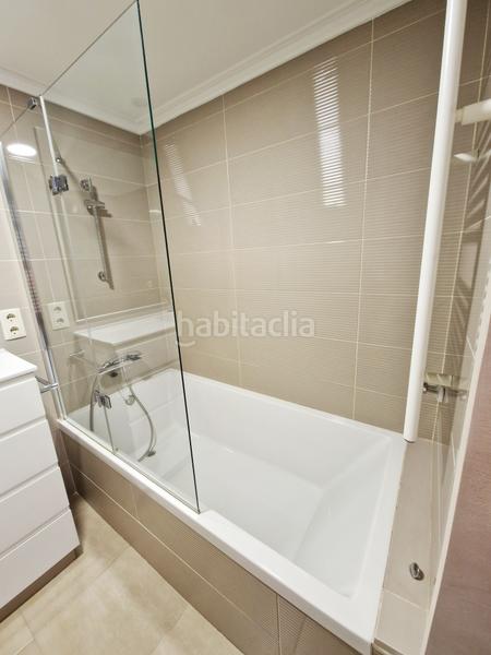 Foto fd3e3051-c326-4cdc-80d8-367ecbfc5f62. Chalet avec chauffage parking dans Sardoma - Castrelos Vigo