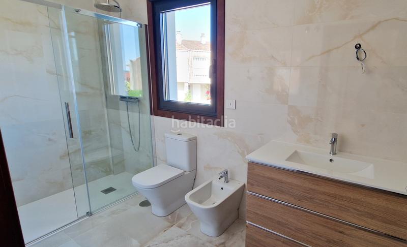 Foto e9979d04-c341-4753-bf68-63825644f05a. Chalet vivienda residencial unifamiliar independiente en Baiona