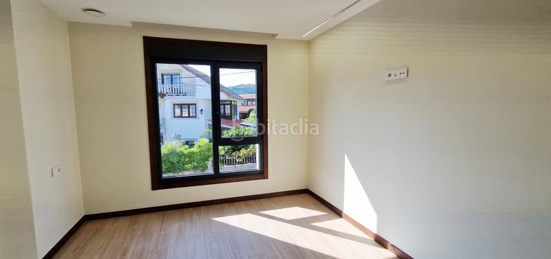 Foto ef425bc5-6bff-40e5-8dbd-43031cd2b1a5. Chalet vivienda residencial unifamiliar independiente en Baiona