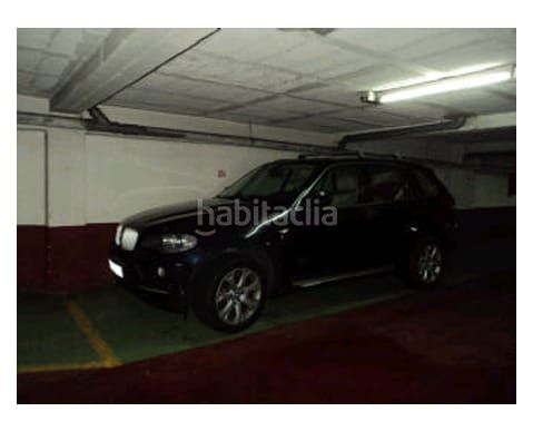 Foto 0fdabc13-e061-4abd-887e-ba9090caa6f1. Aparcament cotxe a Plaza de la industria Vigo