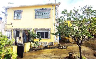 Masía en Casas de Lázaro. Planta baja de casa de pueblo con patio en cucharal