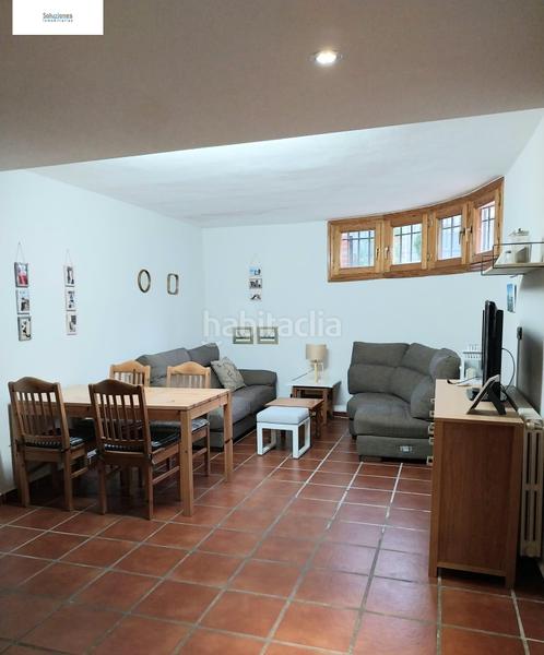 Foto 5a2f6f00-6711-4d23-b1b2-3da732d12f2d. Casa adossada amb calefacció aparcament piscina a Albacete