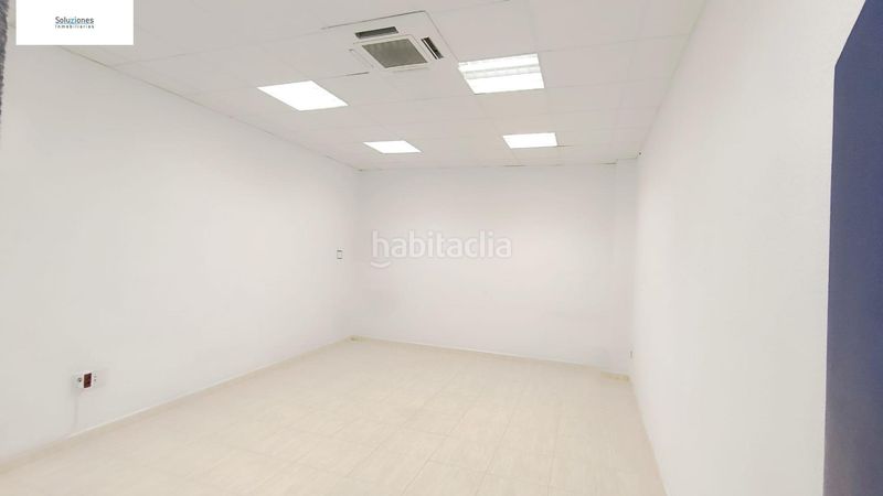 Foto c9791dc0-81d8-4b55-bcbd-eb3c5c206c25. Local comercial a El Pilar Albacete