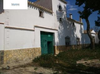 Casa a Pedanías - Extrarradio. Casa de labor en miralcampo