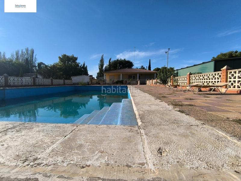 Foto 4ae753e8-a2ff-4779-b775-bd54f752b2d6. Chalet exclusivo chalet seminuevo con amplias instalaciones de lujo en Albacete