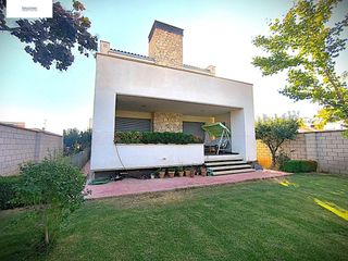 Chalet in Chinchilla de Monte - Aragón. Chalet de lujo en la felipa