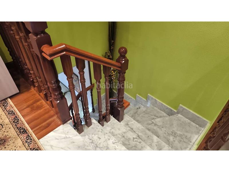 Foto 0a57b39b-5802-4100-a0a5-471325e73c2e. Duplex con riscaldamento parcheggio in Las Ventas León