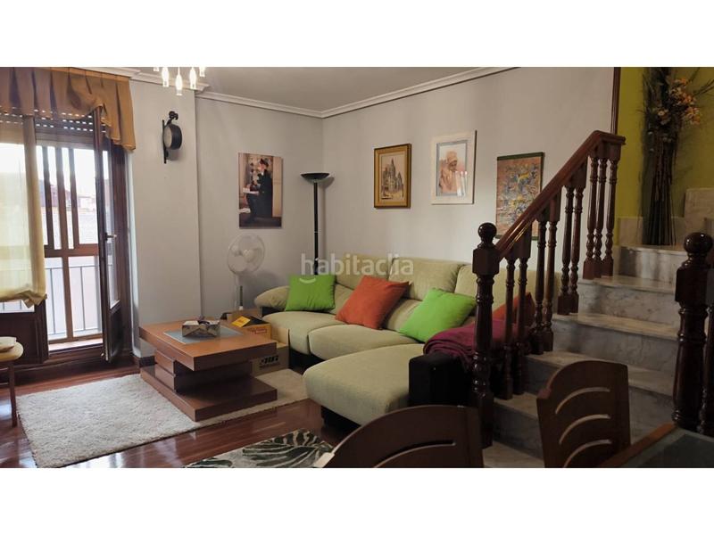 Foto 94cb4ebd-b641-47be-b01d-4d6f0331718a. Duplex con riscaldamento parcheggio in Las Ventas León