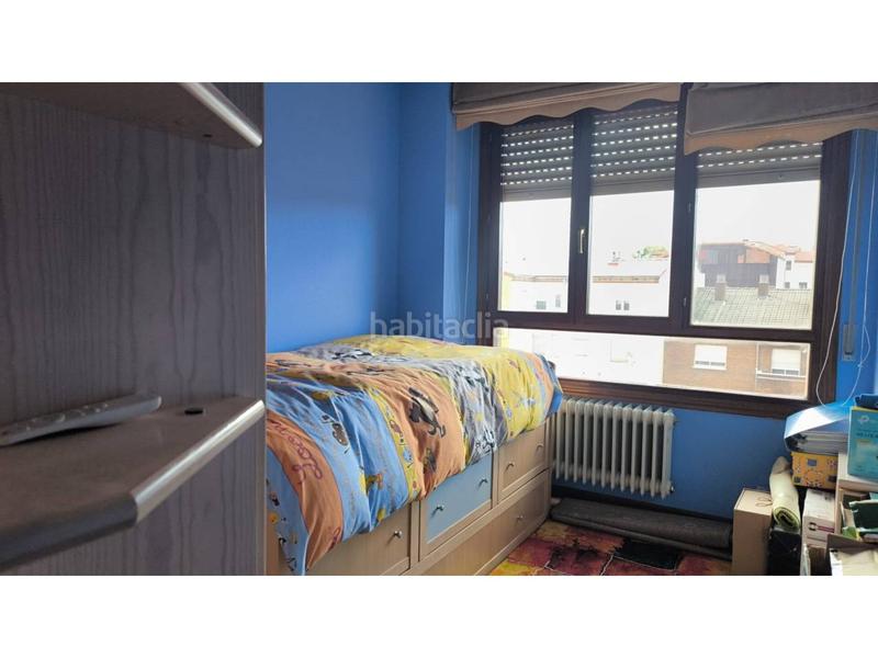 Foto edf23575-3c57-4d5e-a6c2-7af00d2c0c94. Duplex con riscaldamento parcheggio in Las Ventas León
