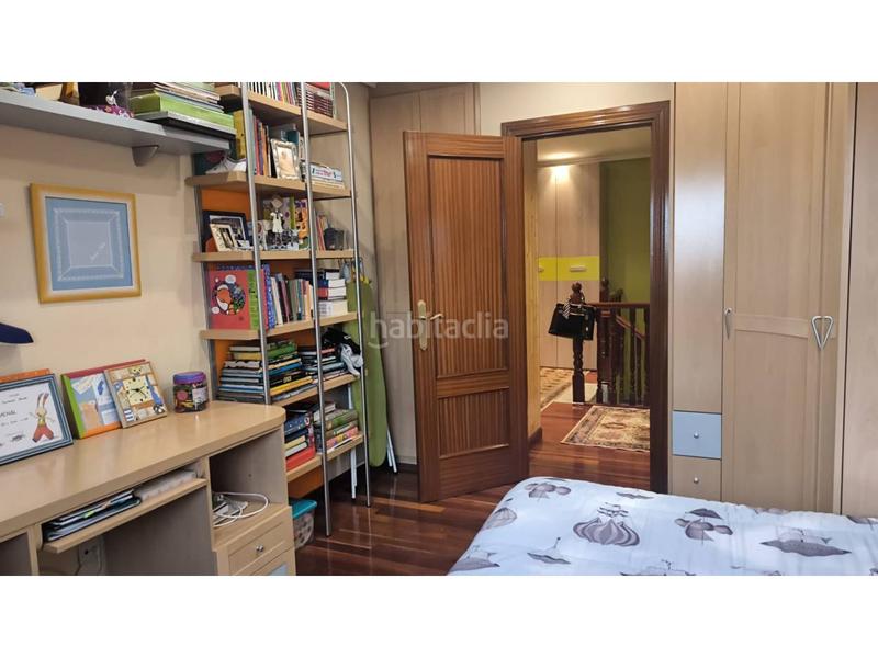 Foto f7a46f82-0167-4358-967a-261ef76a1df8. Duplex con riscaldamento parcheggio in Las Ventas León