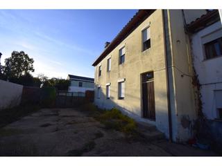 Édifice à Cuadros. 6 casas adosadas en venta