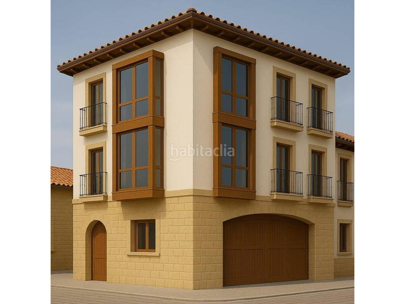 Foto 3d96d3e2-4e9d-4d75-a691-887139964100. Casa adossada a Casco Antiguo León