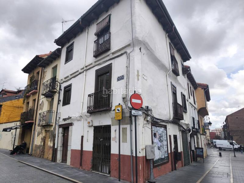 Foto 55af8771-8598-49bf-98e1-a87caed448da. Casa adossada a Casco Antiguo León