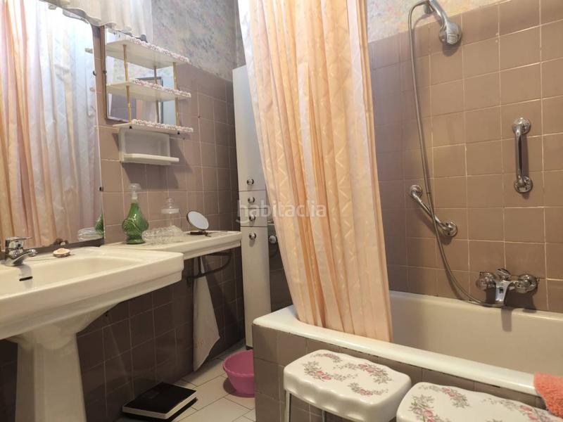 Foto a5bdcd14-6627-49f7-b6a6-30babd04b871. Etagenwohnung mit heizung in Centro Ciudad León