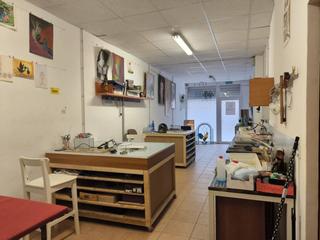 Geschäftsraum  Juan de vega. Local en venta en san mamésla palomera24007