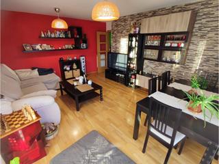 Appartement à Las Eras de Renueva. Piso en venta en las eras de renueva24008