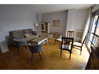 Lloguer Pis a Las Eras de Renueva. Piso en eras de renueva con  3 habitaciones y 2 baños