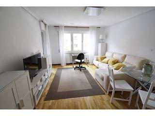 Lloguer Pis a Las Eras de Renueva. Apartamento  de una habitació en las eras de renueva24008