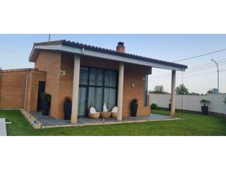 Chalet in Cuadros. Chalet en venta en campo de santibáñez