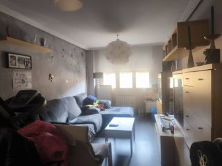 Etagenwohnung in Villaquilambre. Piso en venta en villaquilambre