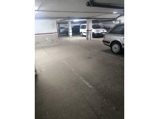 Aparcament cotxe a Calle Collado Cerredo