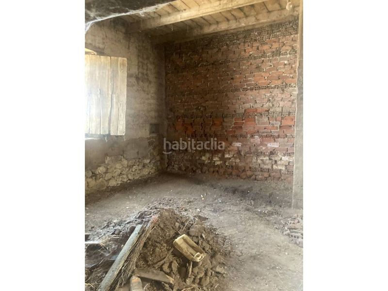 Foto af5a56e2-28dd-451d-8f4d-67f5ebb6fe26. Casa amb aparcament a Sariegos