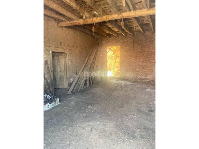 Foto d5a81317-7124-4090-8fb7-0a19e55781af. Casa amb aparcament a Sariegos