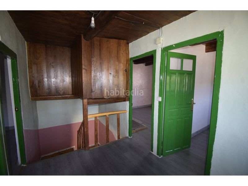 Foto aaae3f62-3e39-41d8-b49c-3e5f27690d40. Casa amb calefacció aparcament a Boñar