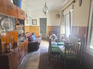Casa a Valverde de la Virgen
