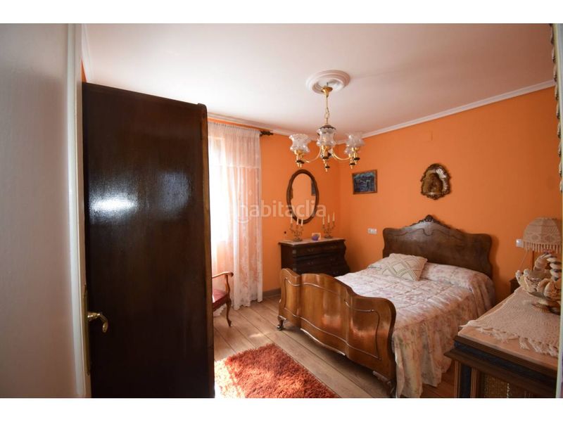 Foto a3b59758-134f-40b1-a51a-b51c7ecb4766. Casa amb calefacció a Oteruelo León