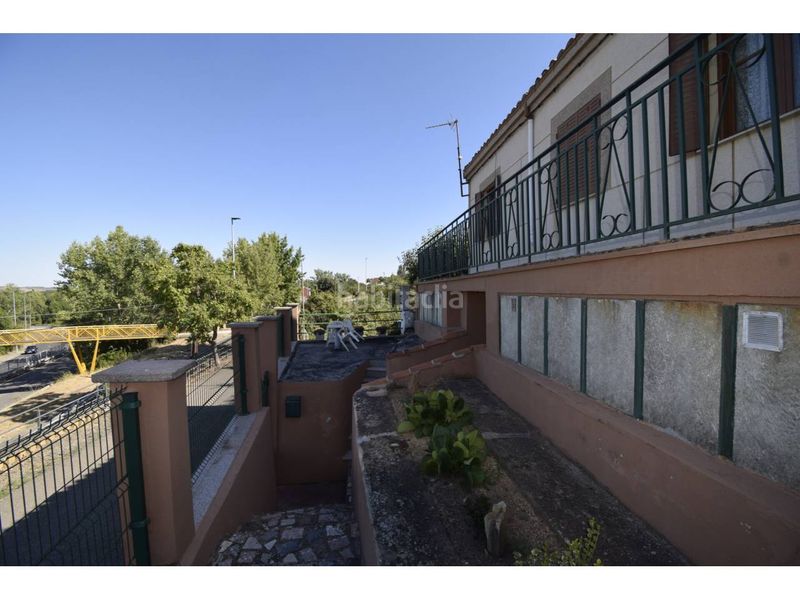Foto de09c56c-7e28-47b0-b9ea-d6823b98fe1d. Casa amb calefacció a Oteruelo León