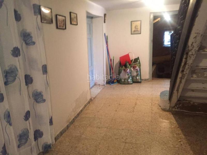 Foto beed0ae2-2f01-485a-ae16-6c7810c6056e. Casa amb aparcament a Valdefresno