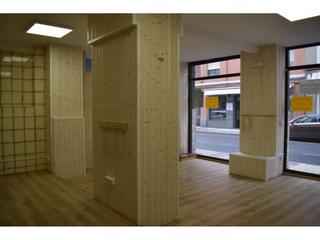 Location Local commercial  Gran via de san marcos. Local en alquiler en centro