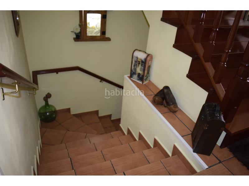 Foto c258e2b8-21f1-4a12-8b3f-8685a8756692. Casa adossada amb calefacció aparcament piscina a Sariegos