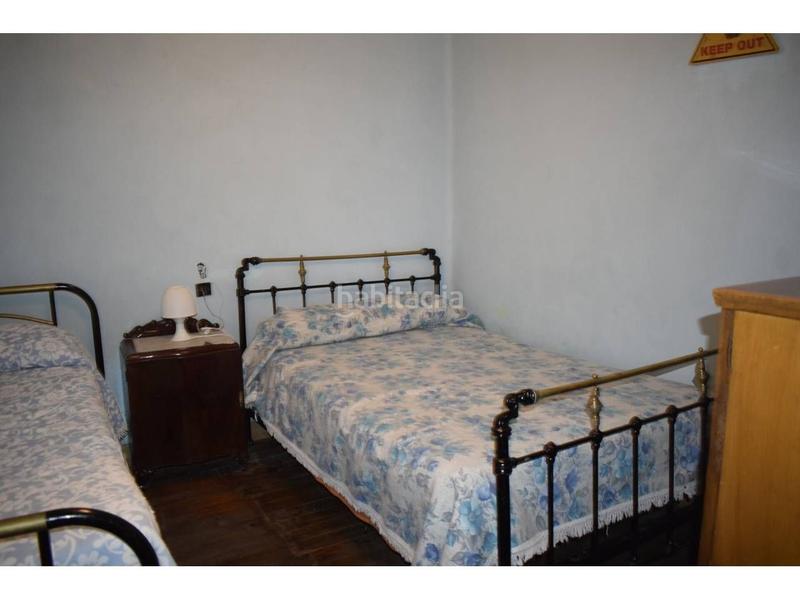 Foto ef3681e5-7e1e-49aa-8667-d606456d9a59. Edificio  en venta en crucero-pinilla-la vega en Trobajo del camino