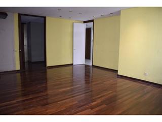 Appartement à Crucero. Piso en venta en centro para reformar