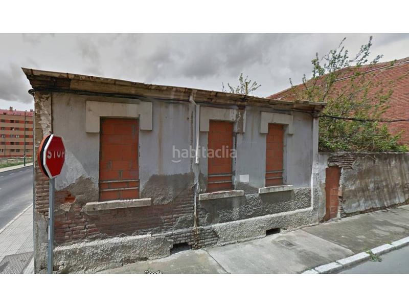 Foto 8a4f47d3-a947-484a-8087-15618a3e7ae0. Terrain résidentiel dans Trobajo del camino