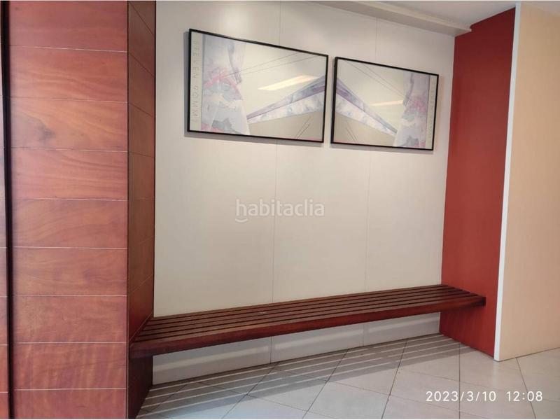 Foto b24714dc-c51e-4853-9f70-1719e8ca19d3. Local comercial a San Pere Terrassa