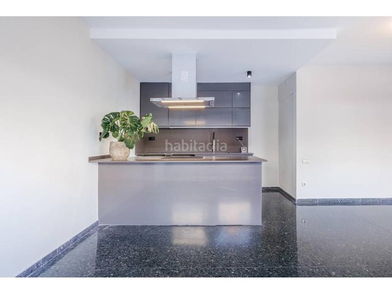 Foto 1469e2de-5ca8-4e95-b312-2ba21c74d36f. Pis amb calefacció a Vallparadís - Antic Poble de Sant Pere Terrassa