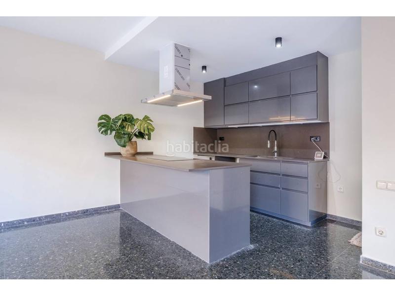 Foto ffeffebc-70d8-46e1-bf4e-2a86486ead49. Pis amb calefacció a Vallparadís - Antic Poble de Sant Pere Terrassa