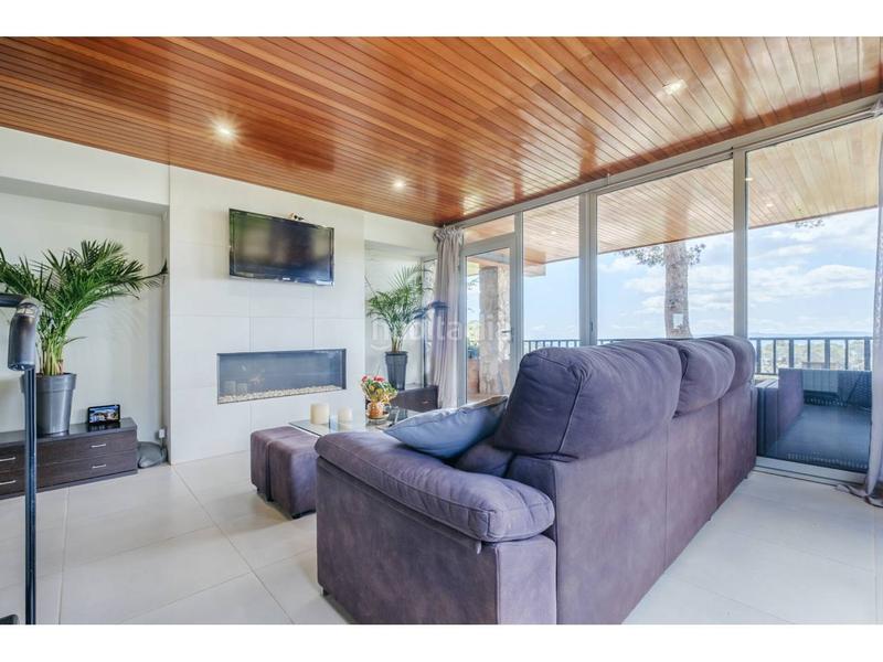 Foto 000754ee-627b-4105-82fd-f662a3a367d7. House with heating parking in Matadepera