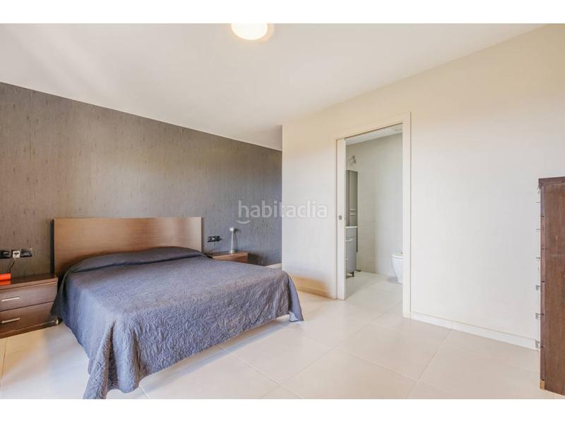 Foto 5f9fcba0-8076-470a-8434-284ea867bb73. House with heating parking in Matadepera